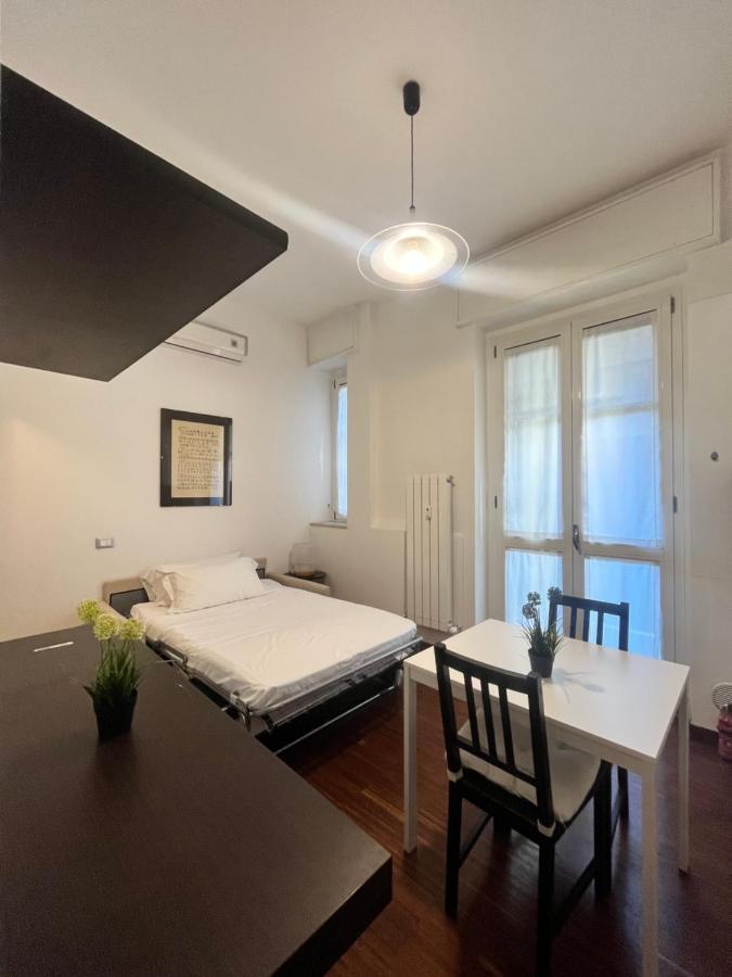 Bocconi Apartment Мілан Екстер'єр фото
