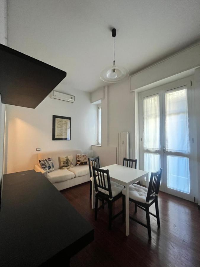 Bocconi Apartment Мілан Екстер'єр фото